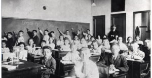 A Talmud Torah classroom, estimated to be from the 1920s. Photo Courtesy Upper Midwest Jewish Archives, University of Minnesota Libraries