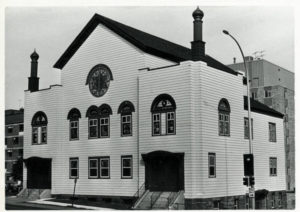 Exterior archive photo of Adas Israel Congregation in Duluth. (Photo courtesy University of Minnesota Libraries, Nathan and Theresa Berman Upper Midwest Jewish Archives.)