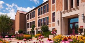 The exterior of MItchell Hamline School of Law.