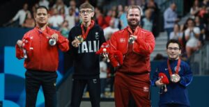 From right: Lakeville's Ian Seidenfeld, Peter Rosenmeier, Matteo Parenzan, and Rungroj Thainyom with their medals for the Men's Singles Class 6 Table Tennis at the 2024 Paris Paralympic Games. (courtesy) 