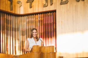 Our wonderful emcee, WCCO’s Jordana Green at our 2025 show. (Sydnee Bickett Photography)
