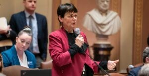 State Sen. Sandy Pappas speaking on the Minnesota Senate floor during the 2025 legislative session. (Courtesy Senate Media Services)